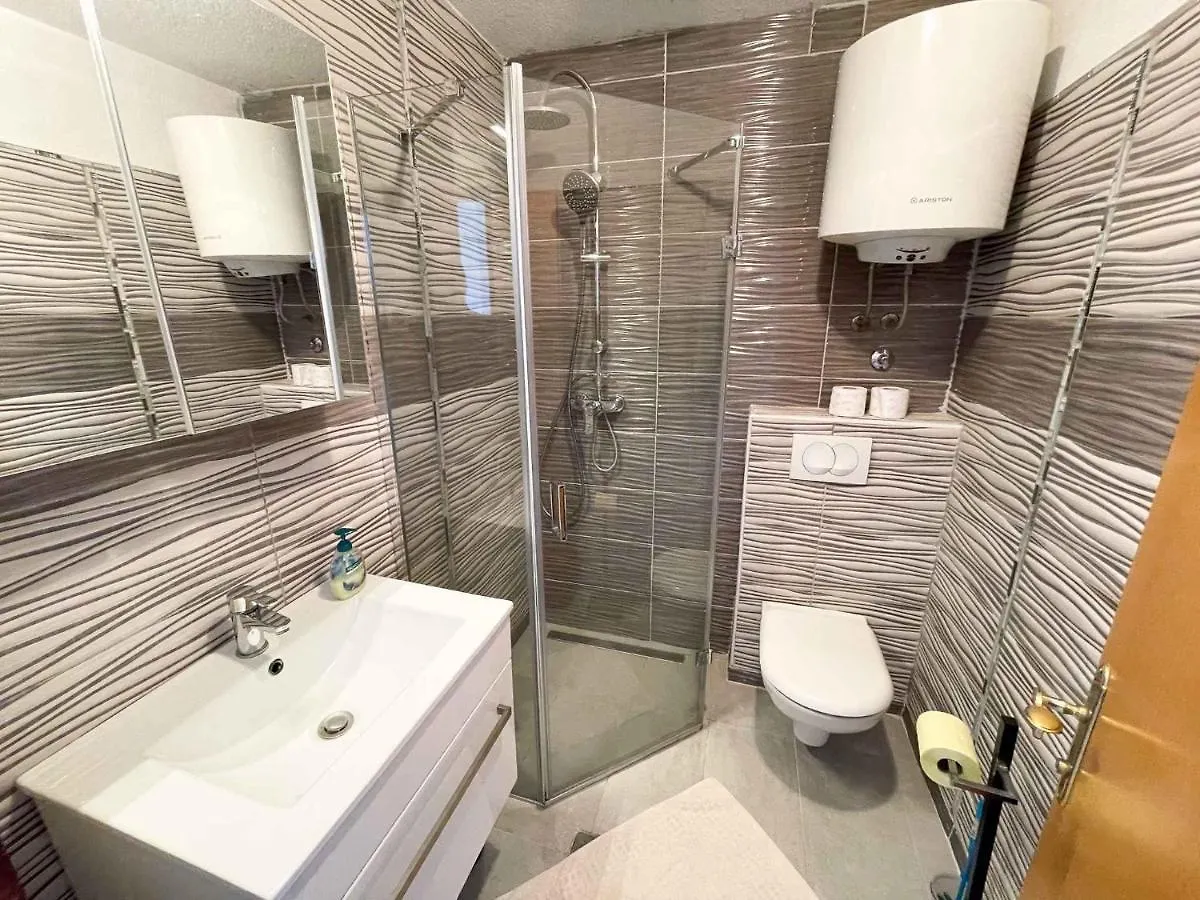 Apartments In Jadranovo 41872 Croatia